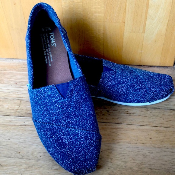 Toms Shoes - Toms Navy slip ons with white flecks Sz 7.5